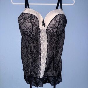 Frederick's of Hollywood Black and Cream Lace Chemise